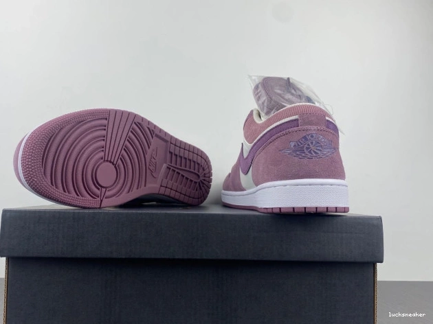Rep LUCY DR8057-500 Jordan Air 1 (W) Unity Low 0730